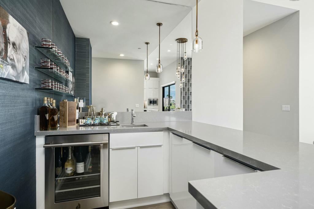 Escena - Residential