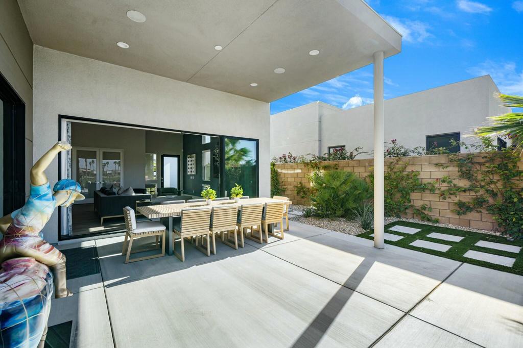 Escena - Residential