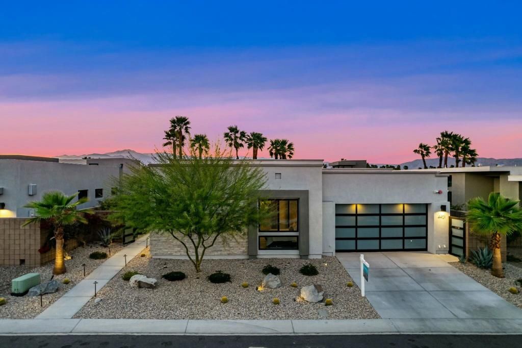 Photo of 4401 Lumina Way, Palm Springs, CA 92262 (MLS # 219137014PS)