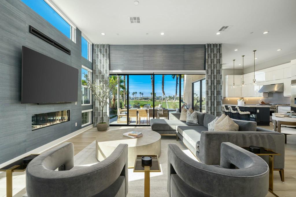 Escena - Residential