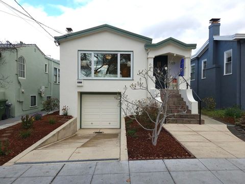 Photo of 2123 2123 Oregon ST St, Berkeley, CA 94705 (MLS # 41123703)