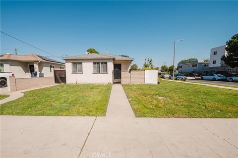 Photo of 1503 W 224th St, Torrance, CA 90501 (MLS # SB26064561)