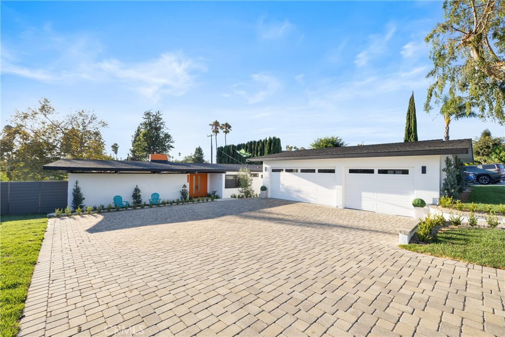5491 Rockledge Drive