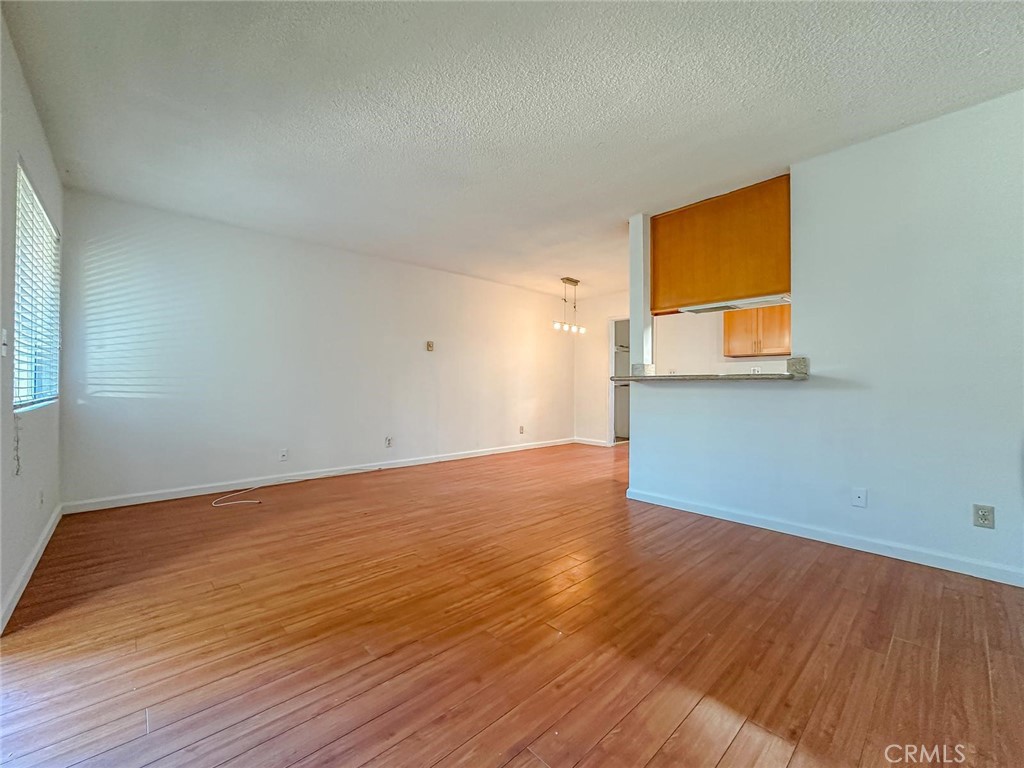 3045 E Theresa 8