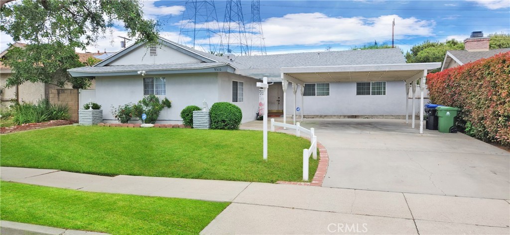 Nice rental house located in Northridge. It has newer paint, fixtures, flooring, and granite counter tops in the kitchen. Near shopping centers, Cal State Northridge, the Mall, restaurants, and freeway access. 4 bedrooms, 2 full baths, wide open living & dining areas. This home features beautiful wood (type) flooring through out, smooth ceilings, and covered patio. Don't miss out on this great home. NO PETS. Garage is excluded.
