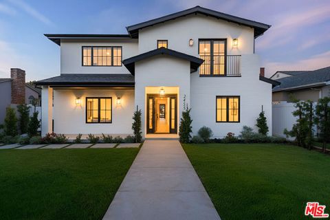 Photo of 2455 23rd Street, Santa Monica, CA 90405 (MLS # 25617043)