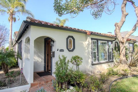 Photo of 4635 Cartwright Avenue, Los Angeles, CA 91602 (MLS # P1-25687)