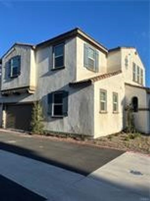 Photo of 40766 Melrose Dr. Dr, Temecula, CA 92591 (MLS # SW26077717)