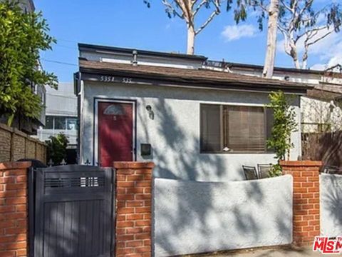 Photo of 533 Venice Way #NA, Venice, CA 90291 (MLS # 26835345)