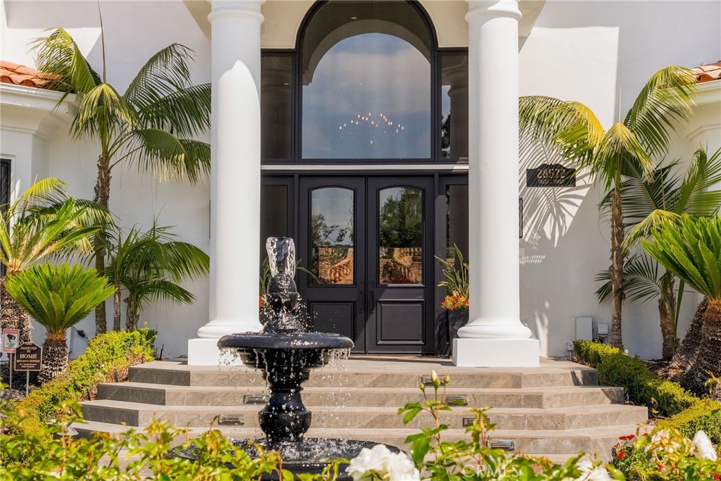 28572 Paseo Zorro