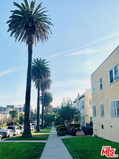 Photo of 1833 N NORMANDIE Avenue #110, Los Angeles, CA 90027 (MLS # 26636677)