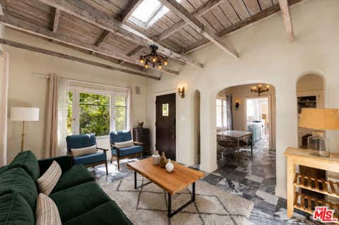 Photo of 8060 Woodland Lane, Los Angeles, CA 90046 (MLS # 26876049)