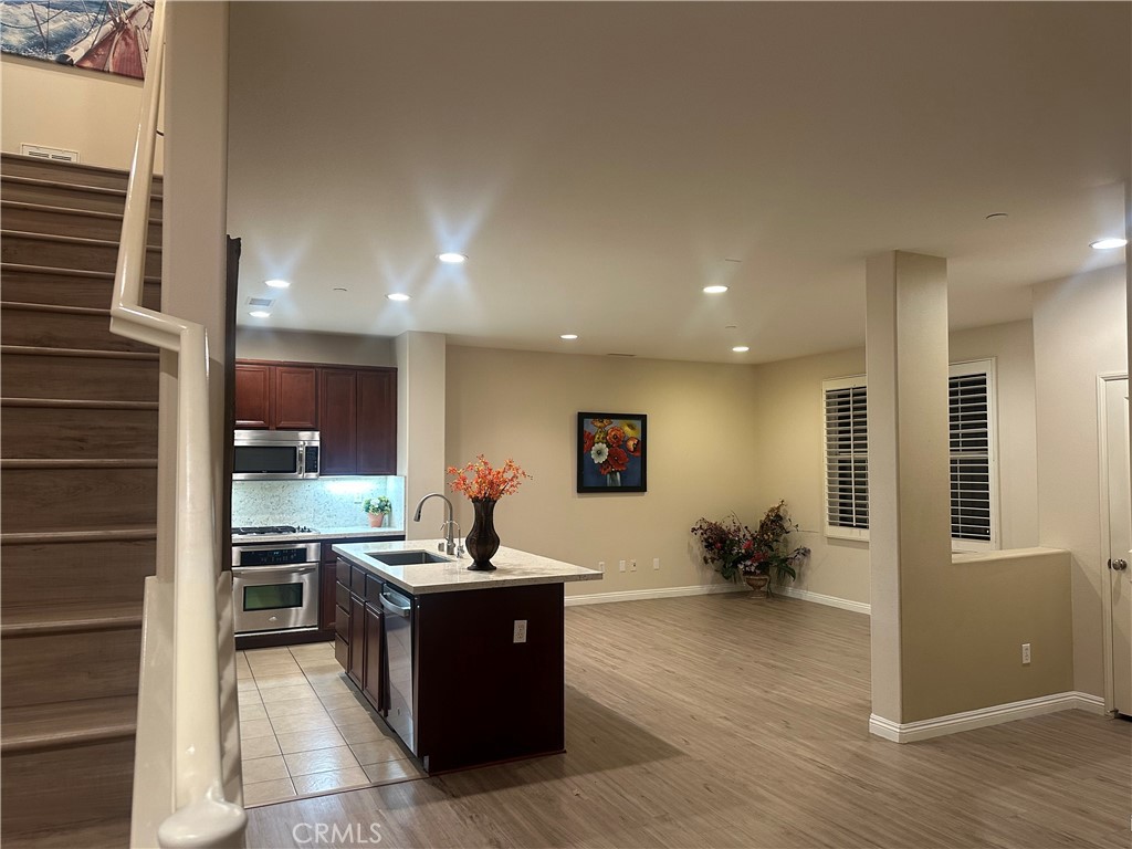 Placentia Knolls (PLKN) - Residential Lease