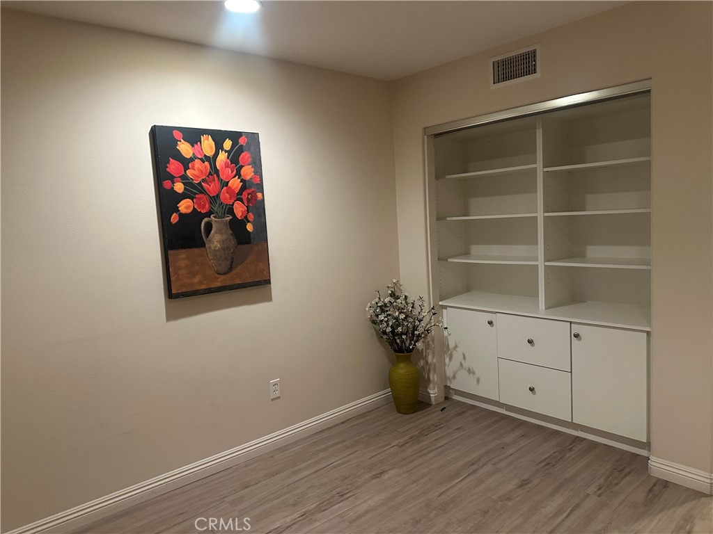 Placentia Knolls (PLKN) - Residential Lease