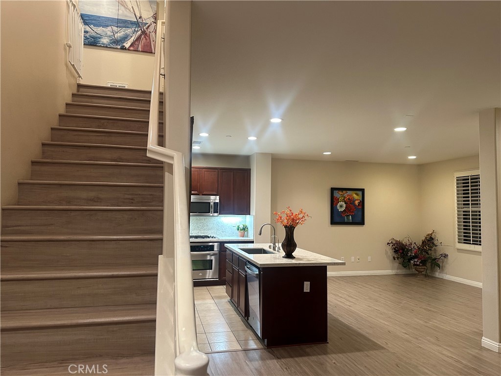 Placentia Knolls (PLKN) - Residential Lease