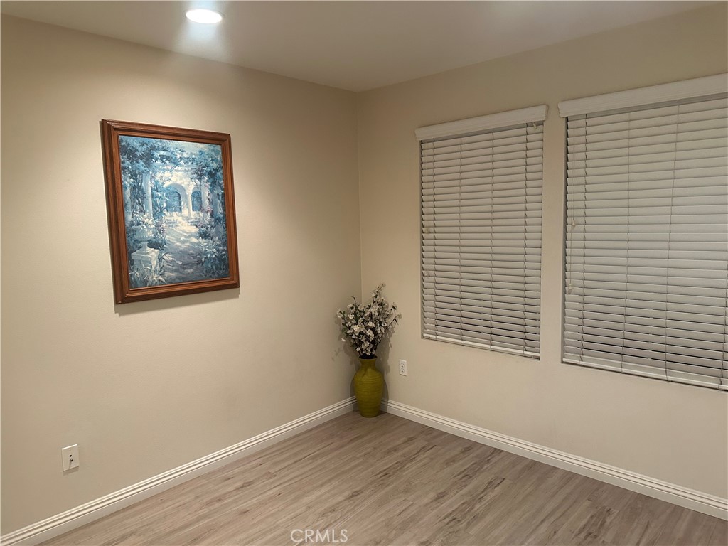 Placentia Knolls (PLKN) - Residential Lease