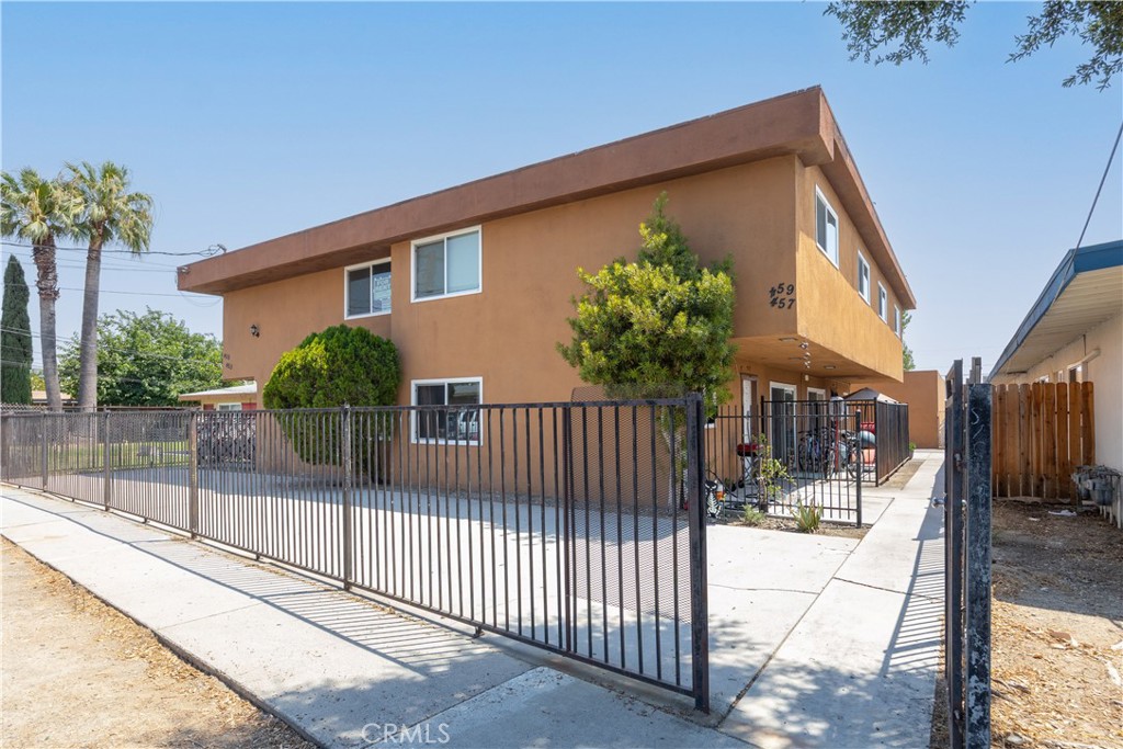 459 W Ramona Drive