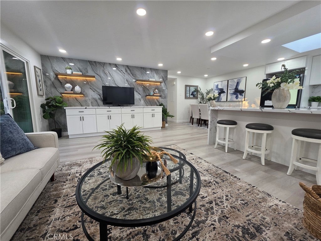 644 Avenida Sevilla Q
