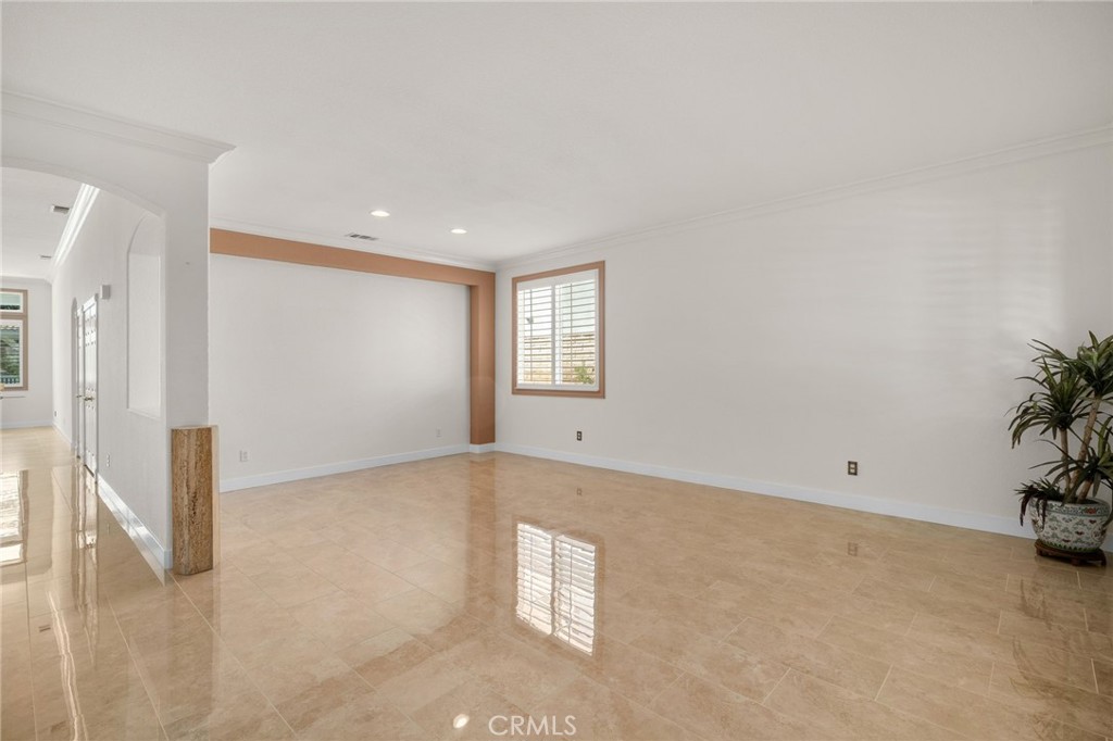 960 Hemingway Drive