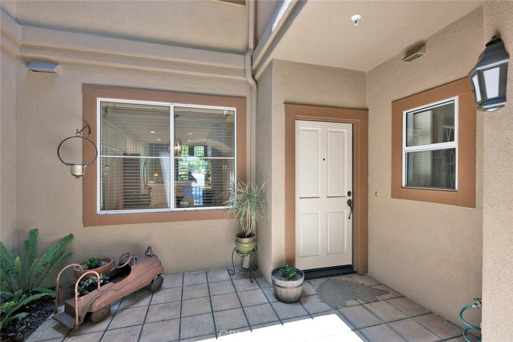 2640 Dunstan DR, Tustin CA 92782