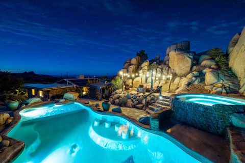 Photo of 5845 Cholla Avenue, Yucca Valley, CA 92284 (MLS # 219136400PS)
