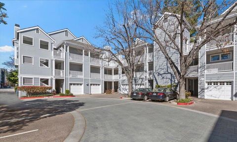 Photo of 903 Sunrose Terrace #310, Sunnyvale, CA 94086 (MLS # ML82037987)