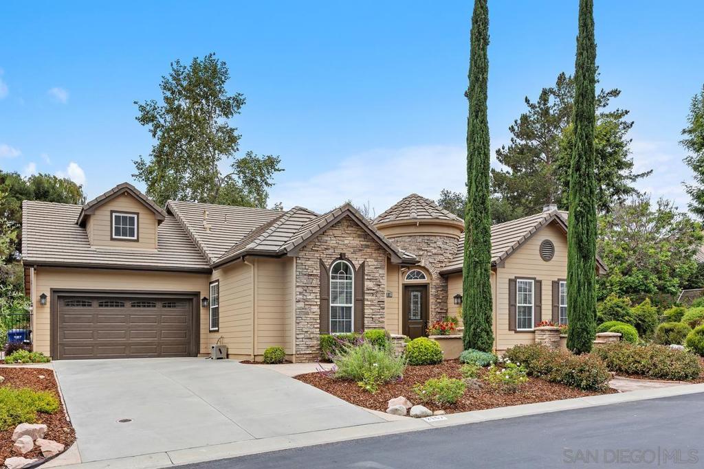 2157 Berwick Woods