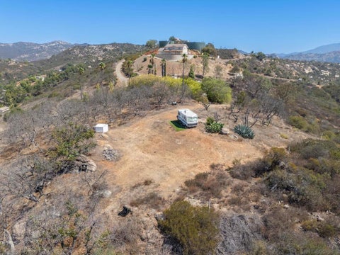 Photo of 2347 Lookout Mountain Rd RD, Fallbrook, CA 92028 (MLS # 260022610SD)
