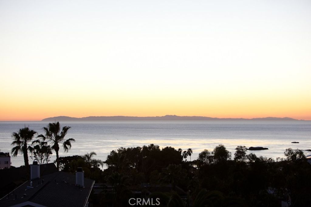Photo of 464 Bent Street #B, Laguna Beach, CA 92651 (MLS # LG26042035)