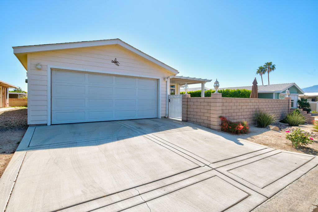 38668 Fawn Springs Drive