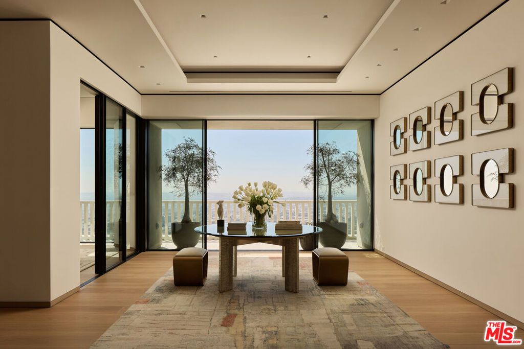 Photo of 9255 Doheny Road #PH, West Hollywood, CA 90069 (MLS # 26672711)