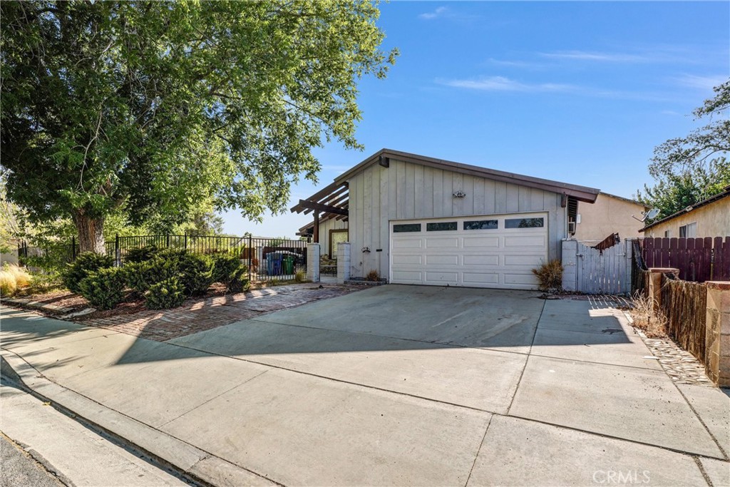 Welcome to this charming, move-in ready home that has been thoughtfully updated and beautifully maintained inside and out! Located in a desirable Lancaster neighborhood, this single-story residence features 4 spacious bedrooms, 2 bathrooms, and an open-concept floor plan that offers the perfect blend of comfort and functionality.
From the moment you walk in, you’ll be welcomed by vaulted ceilings, abundant natural light, and gorgeous luxury vinyl plank flooring that flows throughout the home. The living and dining areas create a sense of elegance, while the family room, has a cozy fireplace, provides a relaxed and inviting atmosphere.
The newly remodeled kitchen is a true centerpiece offering granite countertops, a large center island, a gas stove, and ample cabinet space. It opens seamlessly into the family room, making it ideal for entertaining guests.
The updated bathrooms, where built-in Bluetooth speakers let you enjoy your favorite music, podcasts, or audiobooks as you get ready for the day or unwind at night bringing modern convenience into your everyday routine.
Step outside into your private backyard complete with a pool and jacuzzi, and space for weekend BBQs, pets, or playtime. Energy-smart triple-pane windows and sliding doors, central air and heat, a two-car garage, and a spacious driveway add to the home's appeal.
Conveniently located near freeways, schools, parks, and shopping centers, this home is a perfect match for first-time buyers, growing families, or anyone looking to enjoy single-story living in a well-established neighborhood.
The seller is motivated and ready to work with serious buyers. Don’t miss the chance to show this incredible home to your clients it won’t last!
Schedule a private tour today and experience all the thoughtful upgrades for yourself!