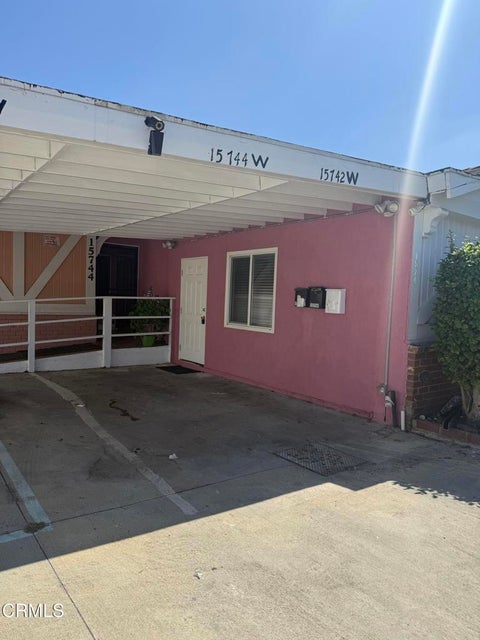 Photo of 15744 1/2 W Saticoy Street, Los Angeles, CA 91406 (MLS # P1-28085)