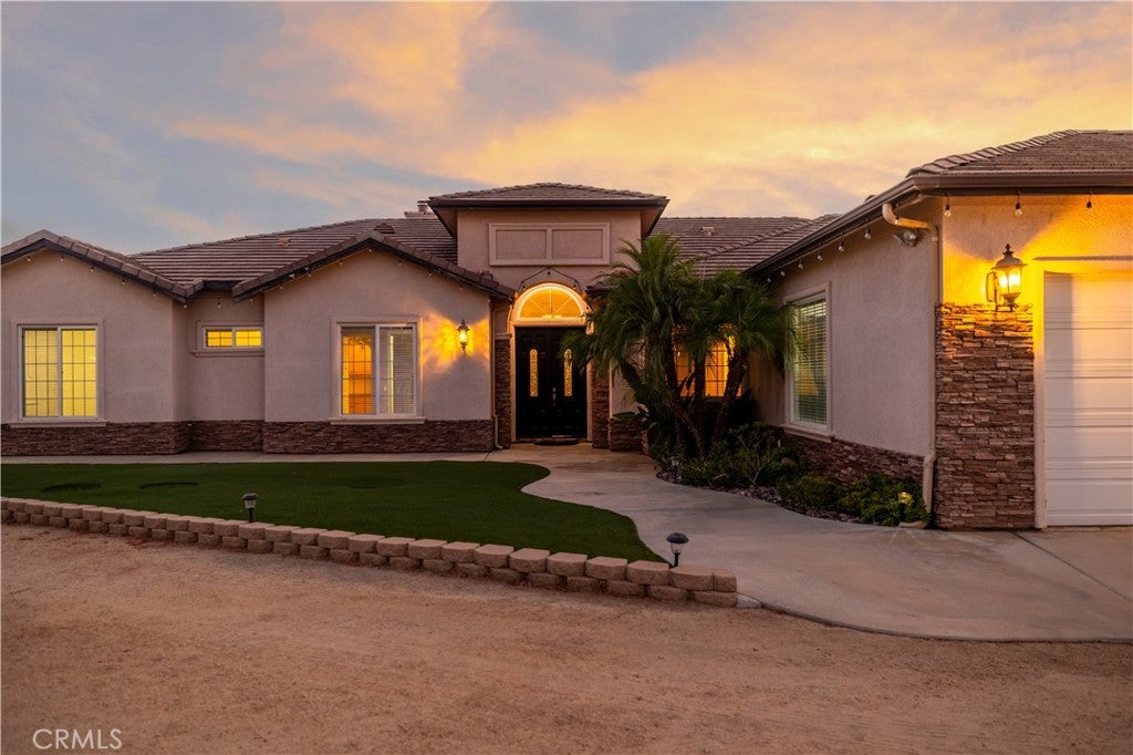 32330 Elsinore Heights