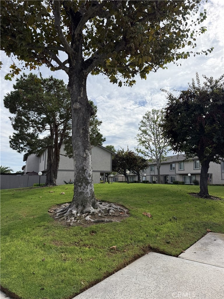 3080 Bradford E