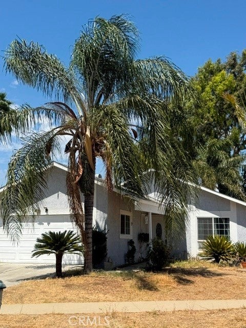 6864 Olympia DR