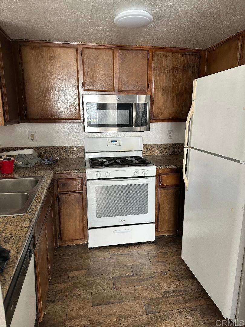 420 Stoney Point Way 113