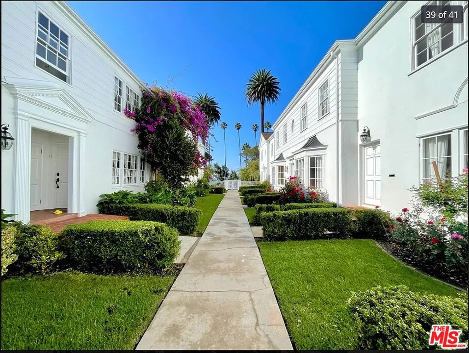 423 Ocean Avenue one of Santa Monica's most iconic propertiesThis is one of the four front units, with a huge balcony overlooking the ocean Spacious 2BD/1BA located in historic 1920's courtyard property`Upstairs unit (one flight of steps, no one above) Hardwood floors throughout Stainless steel appliances and granite countertops Faux fireplace Beautiful shared courtyard Private washer/dryer inside apartment Parking is first come, first serve in underground parking lotUnderground lot has wall outlets for electric vehicles Central A/C Walking distance to all the shops, cafes, & restaurants on Montana AveWater/sewer/trash included. Tenant responsible for gas & electric. Pet friendly. 1 yr lease (6 mo lease okay if you are a fire victim).