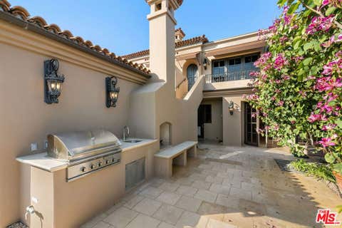 Tiny photo for 358 Woodley Road, Santa Barbara, CA 93108 (MLS # 26689399)