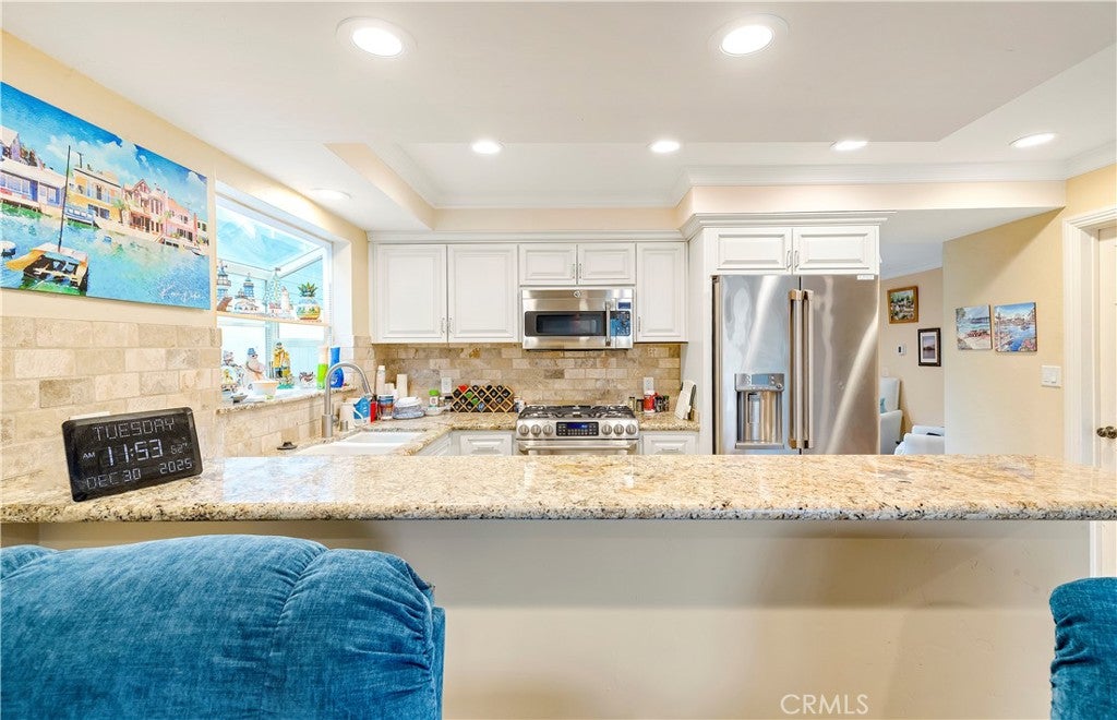 325 Grand Canal, Newport Beach CA 92662 - Photo 28