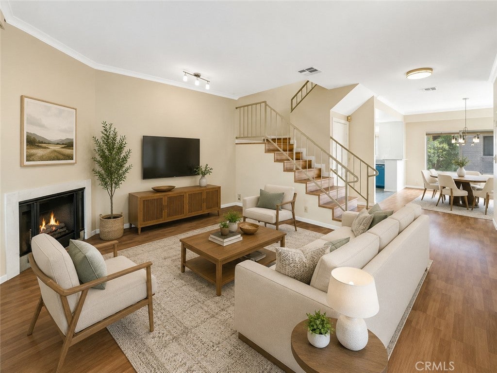 7420 Corbin ave 8