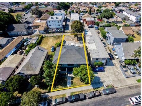 Photo of 786 E 41st ST, Los Angeles, CA 90011 (MLS # DW26125669)