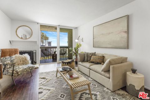 Photo of 22 Navy Street #205, Venice, CA 90291 (MLS # 26831539)