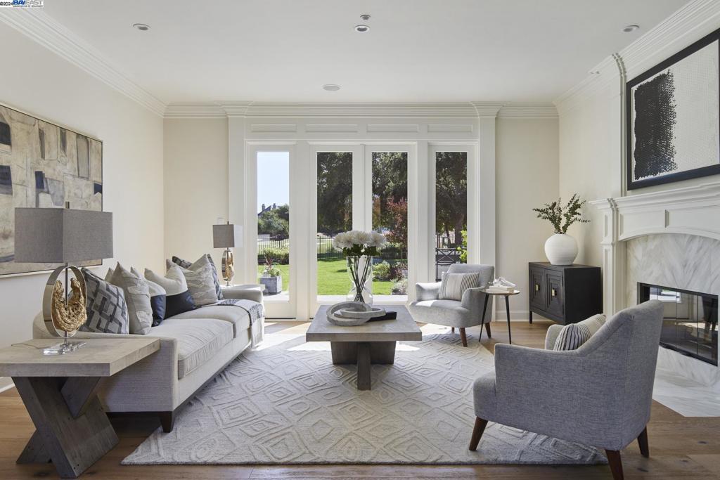 RUBY HILL - Residential