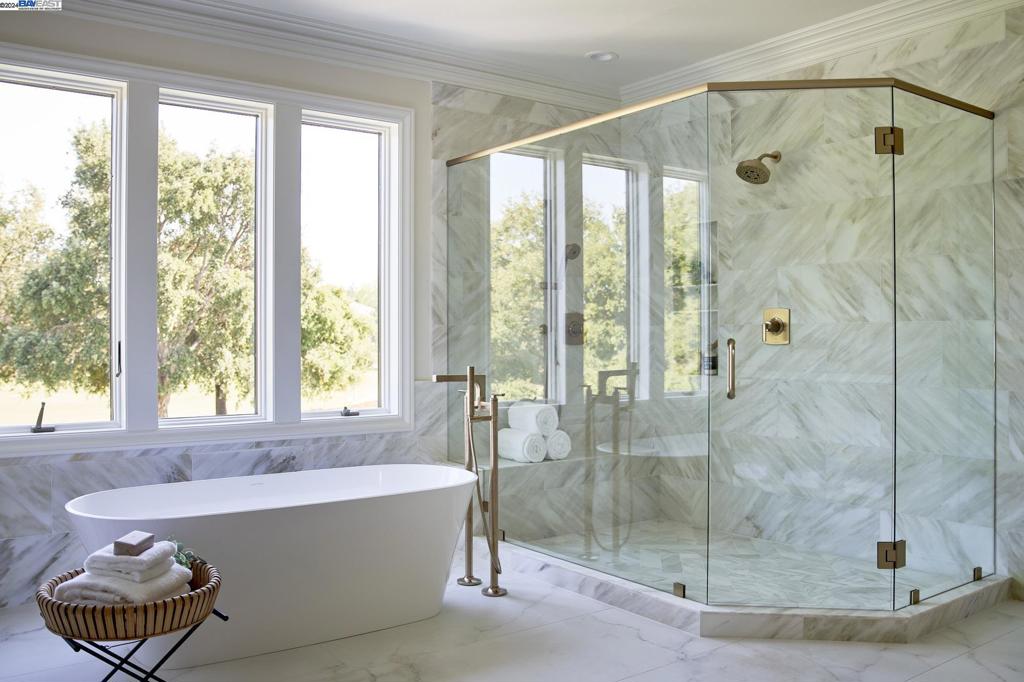 RUBY HILL - Residential