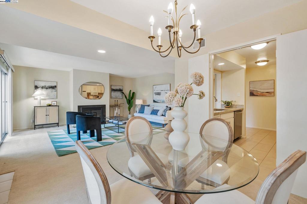 SHARON HEIGHTS - Residential