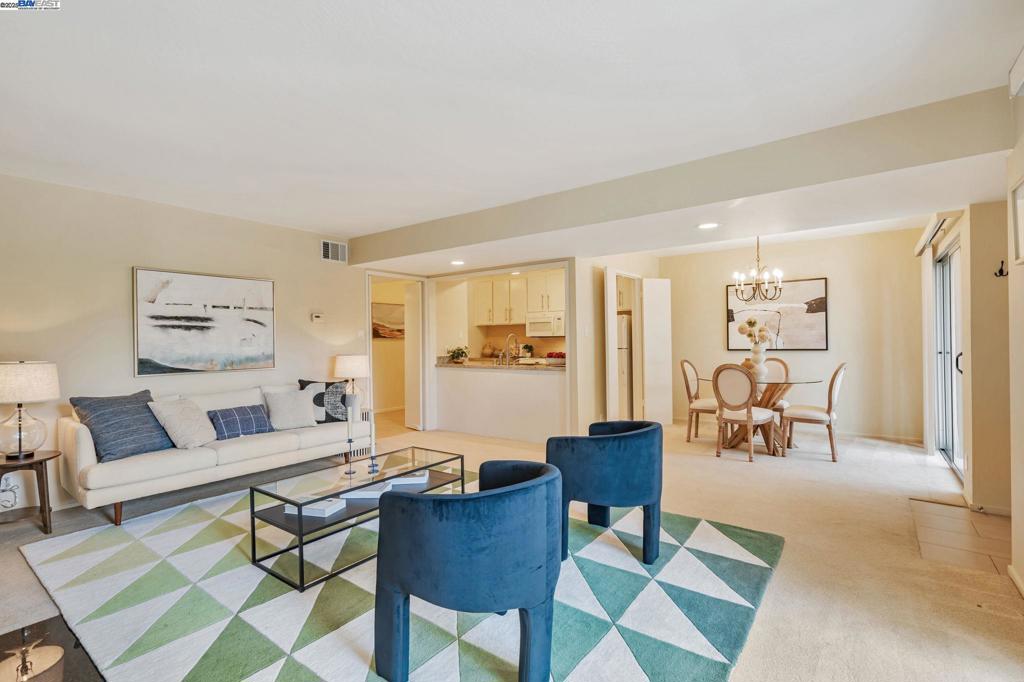 SHARON HEIGHTS - Residential