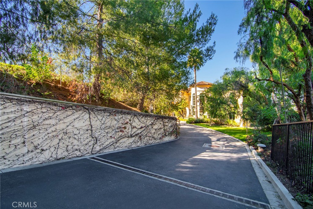 18933 La Montana Place