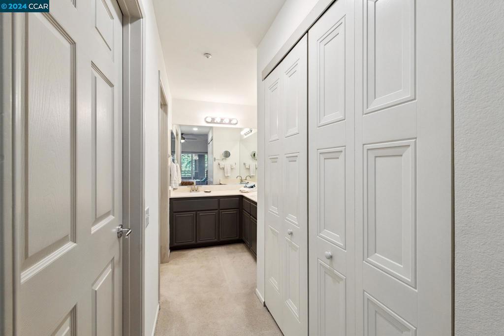 CLAREMONT HILLS - Residential