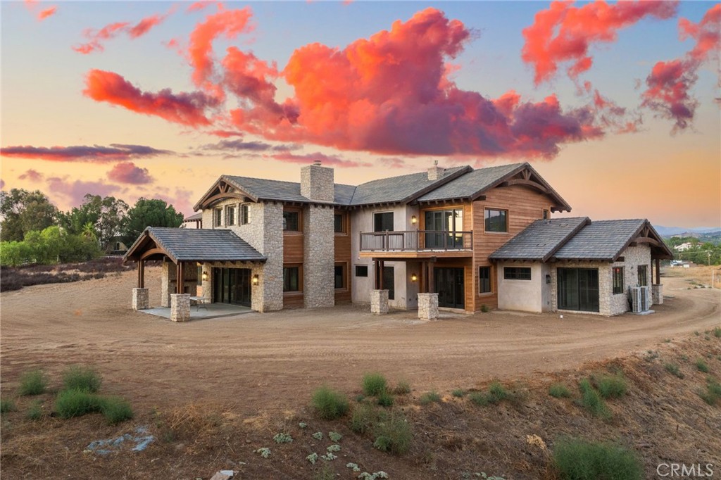 35995 Summit Circle